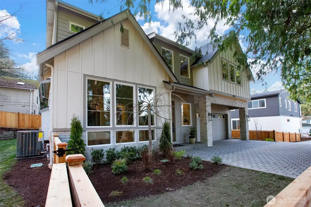 8722 128th Avenue Ne, Kirkland, WA 98033 - Image #1