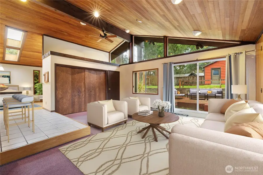 19326 5th Avenue Ne, Shoreline, WA 98155 - Image #2