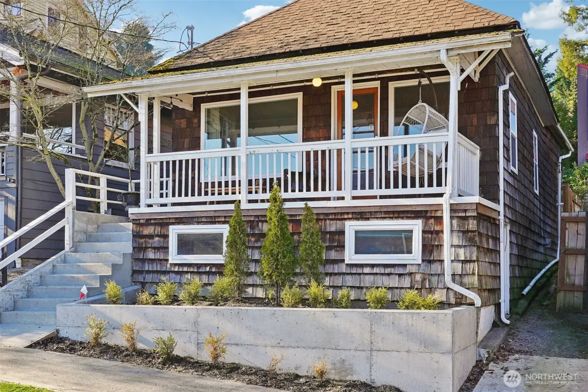 1113 33rd Avenue S, Seattle, WA 98144 - Image #1