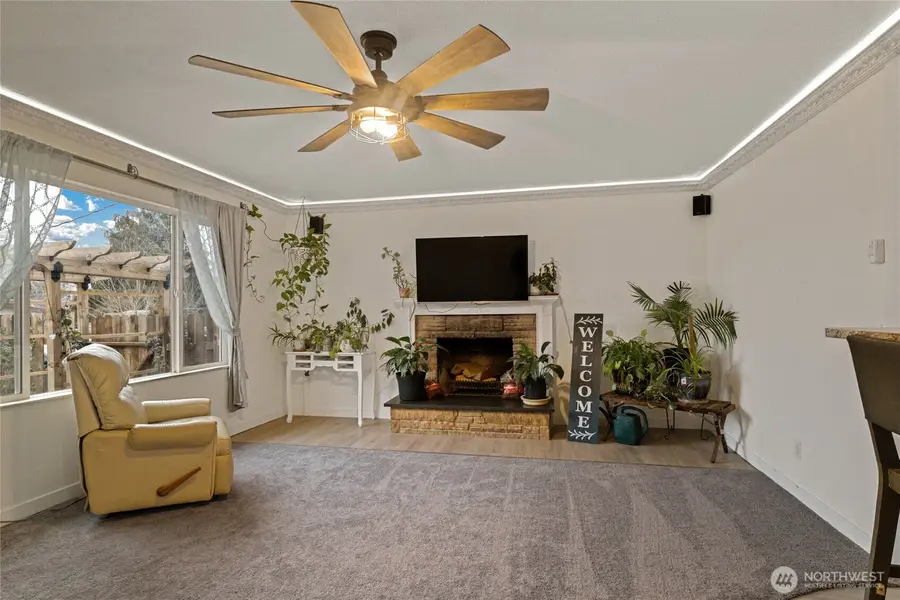 785 N Jerome Lane, East Wenatchee, WA 98802 - #3