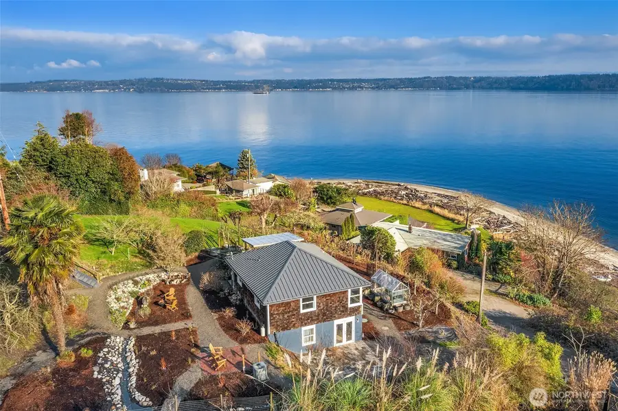 8017 SW Dilworth Road, Vashon, WA 98070 - Image #2