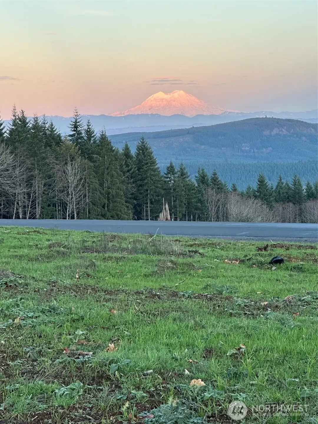 216 Suncrest Drive #3, Castle Rock, WA 98611 - Image #1