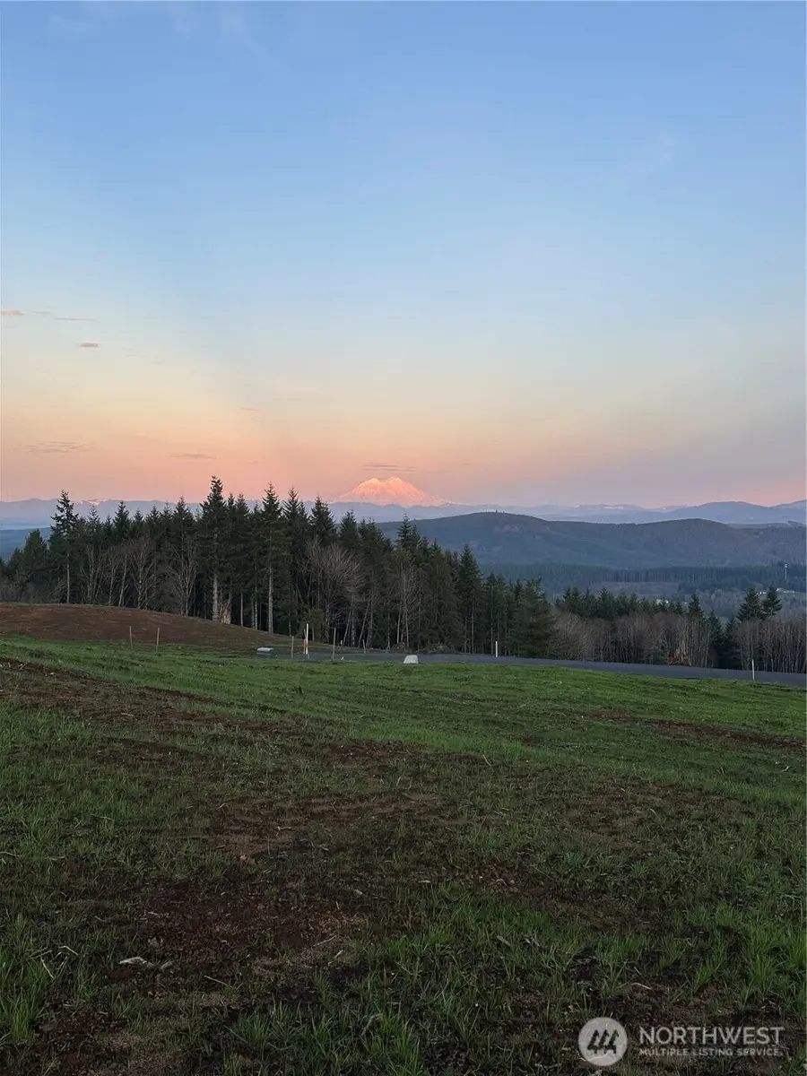 216 Suncrest Drive #3, Castle Rock, WA 98611 - Image #3