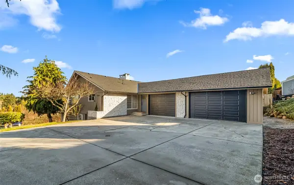 10010 Lakemont Avenue, Lake Stevens, WA 98258