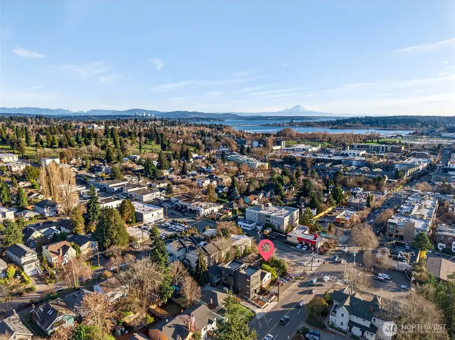 5516 25th Avenue Ne, Seattle, WA 98105 - Image #3