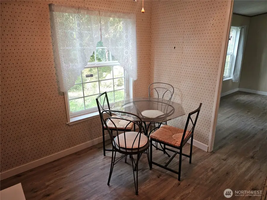 9111 66th Avenue Nw #101, Gig Harbor, WA 98332 - Image #3