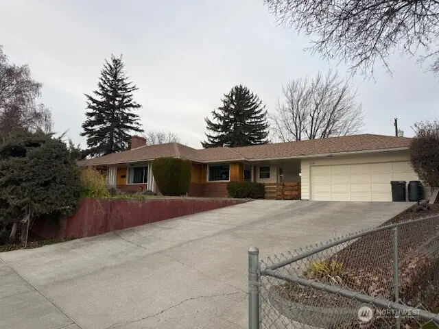 324 Mocliff Road, Ephrata, WA 98823 - Image #1