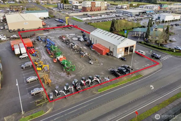 144 Birch Bay Lynden Road, Lynden, WA 98264