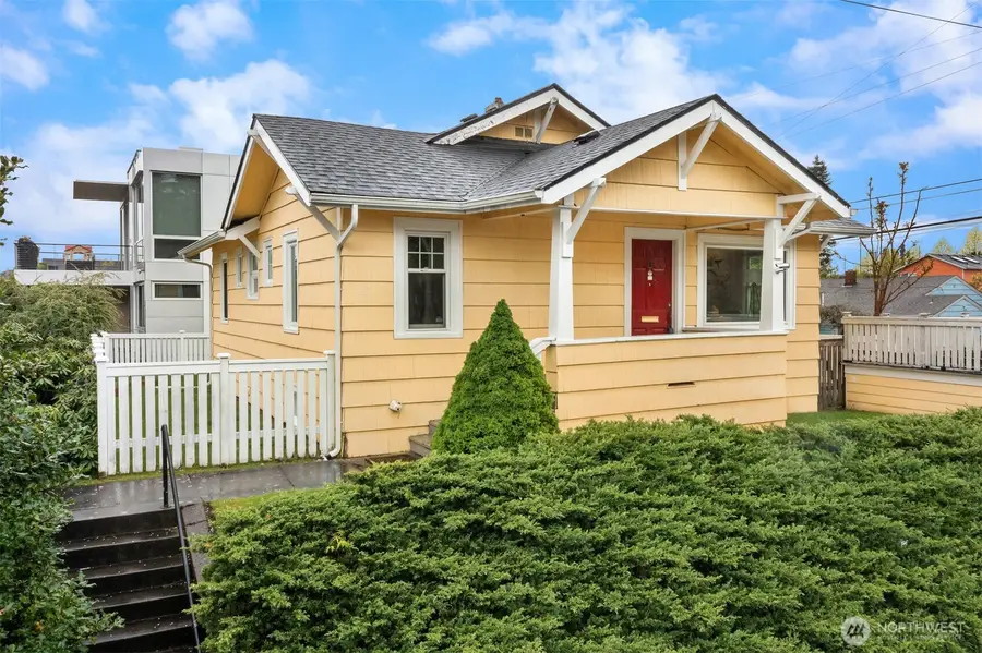 7117 12th Avenue Ne, Seattle, WA 98115 - Image #2