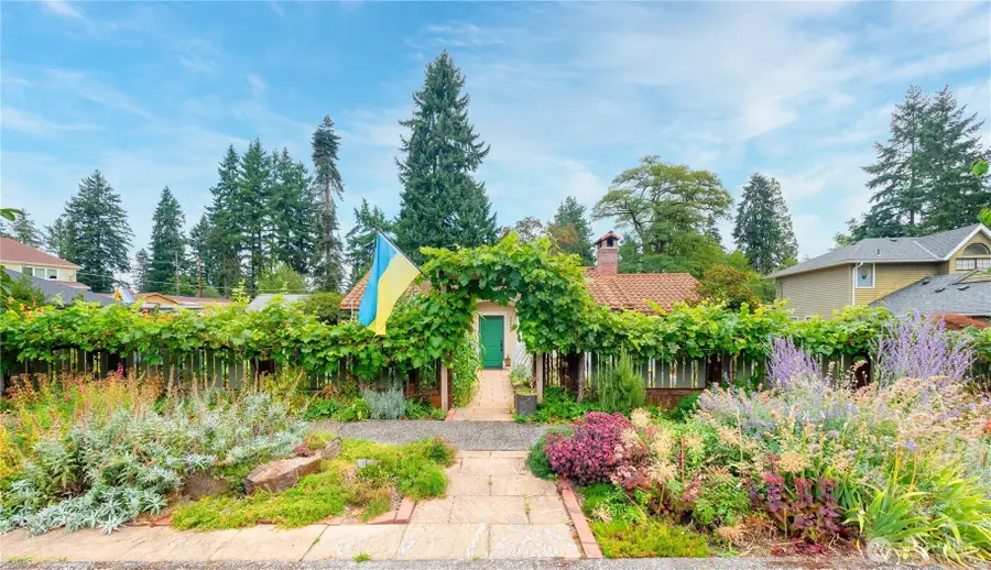 16532 21st Avenue Ne, Shoreline, WA 98155 - Image #2