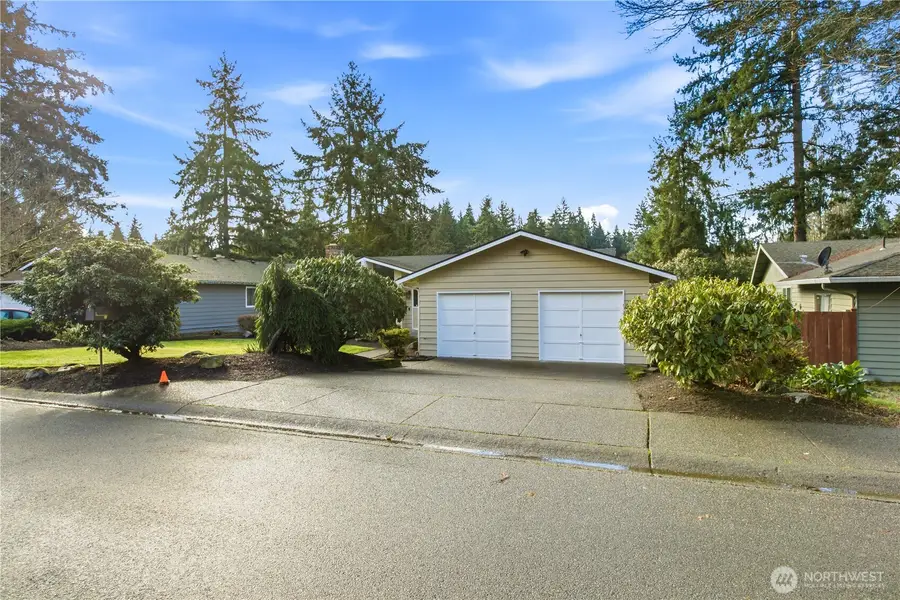 32417 29th Avenue Sw, Federal Way, WA 98023 - Image #2