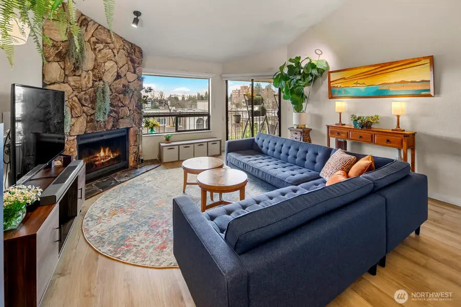 10601 Bagley Avenue N #304, Seattle, WA 98133 - Image #3