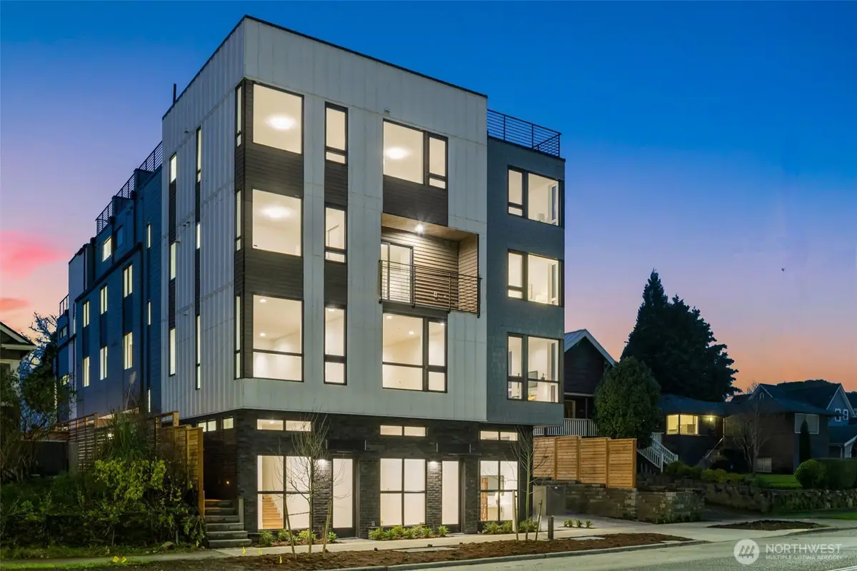 4408 50th Avenue S, Seattle, WA 98118 - Image #1