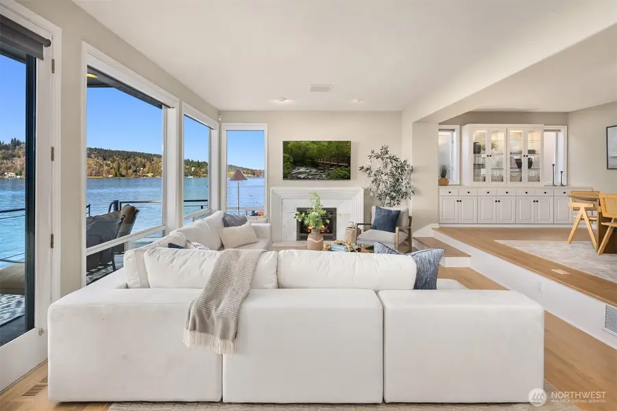 3711 Lake Washington Boulevard N, Renton, WA 98056 - #3