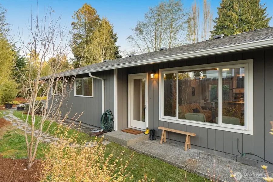 6528 23rd Avenue Sw, Seattle, WA 98106 - #3