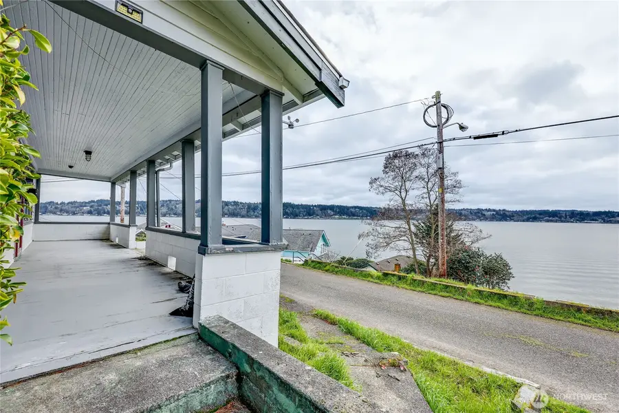 514 Shore Drive, Bremerton, WA 98310 - Image #2