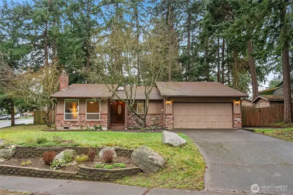633 NW Cathlamet Drive, Oak Harbor, WA 98277