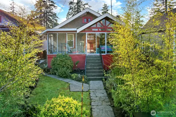 1939 Gregory Way, Bremerton, WA 98337