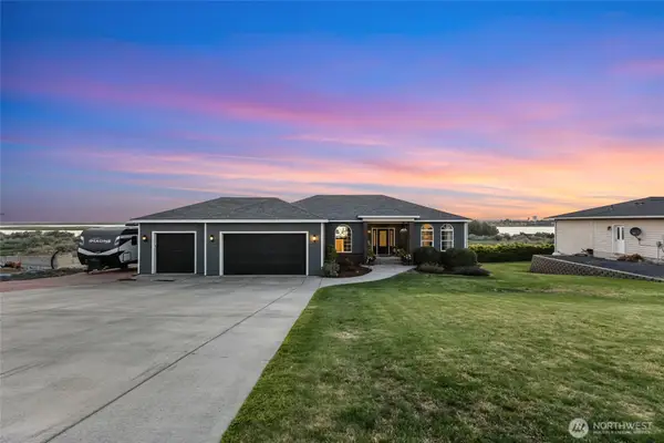 446 SE Viewmont Drive, Moses Lake, WA 98837