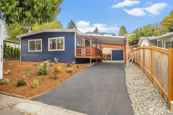 19220 128th Place Ne, Bothell, WA 98011