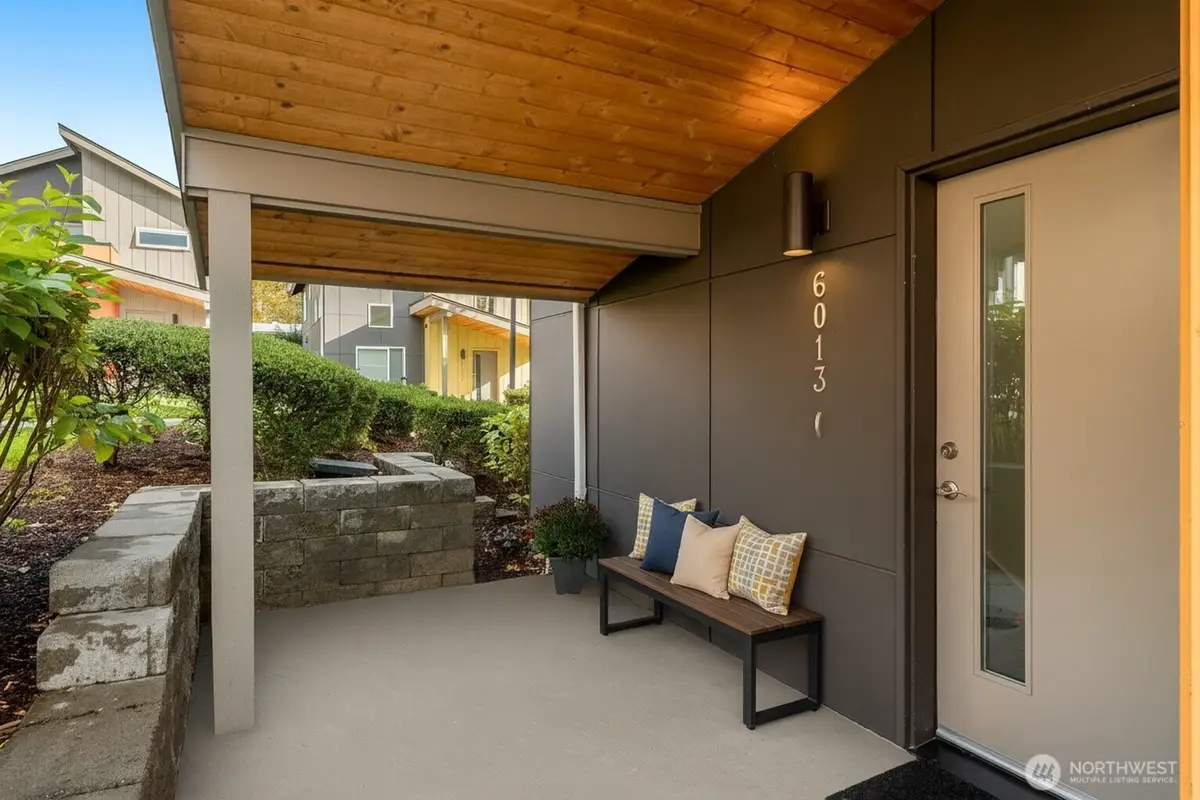 6013 S 127th Lane, Seattle, WA 98178 - Image #1