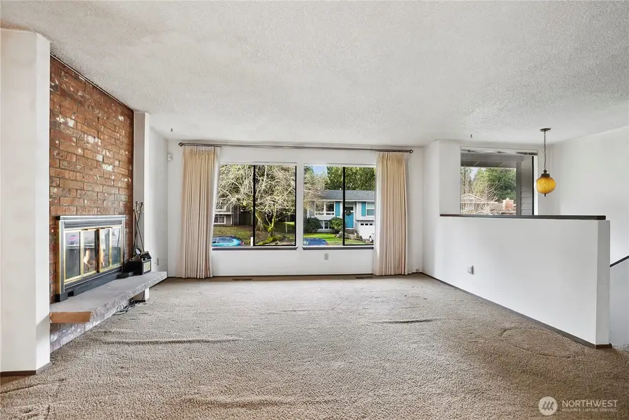 10914 165th Place Ne, Redmond, WA 98052 - Image #2