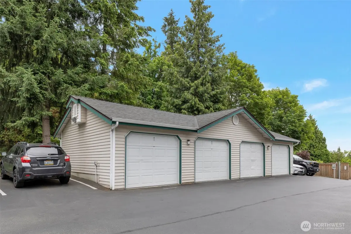 13301 SE 79th Place #B-402, Newcastle, WA 98059 - Image #1