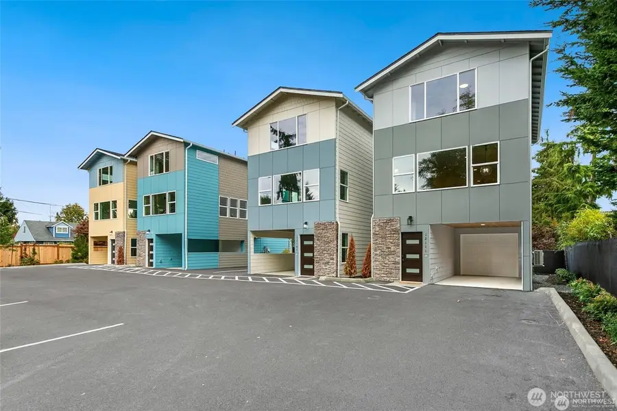 12103 E Gibson Road, Everett, WA 98204 - Image #2