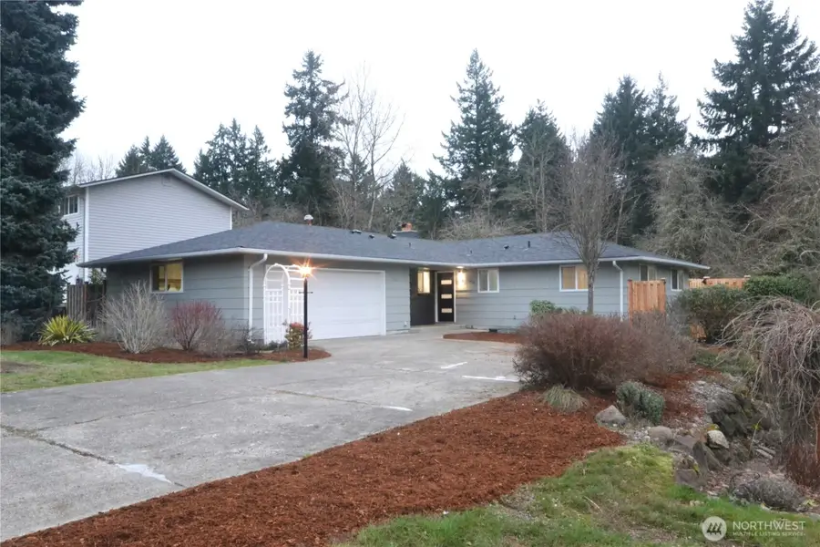 1410 Beech Avenue, Steilacoom, WA 98388 - Image #2
