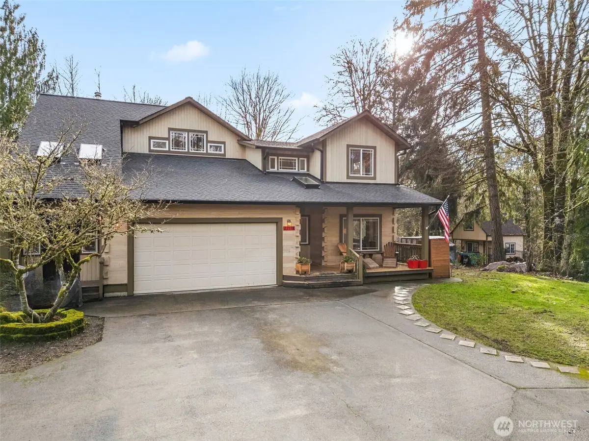 2347 48th Avenue Sw #B, Tumwater, WA 98512 - Image #1