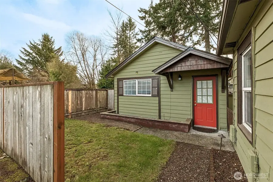 2219 Bush Avenue Nw, Olympia, WA 98502 - Image #2