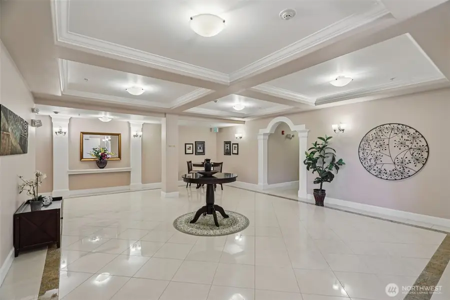 4406 Providence Point Place Se #301, Issaquah, WA 98029 - Image #2