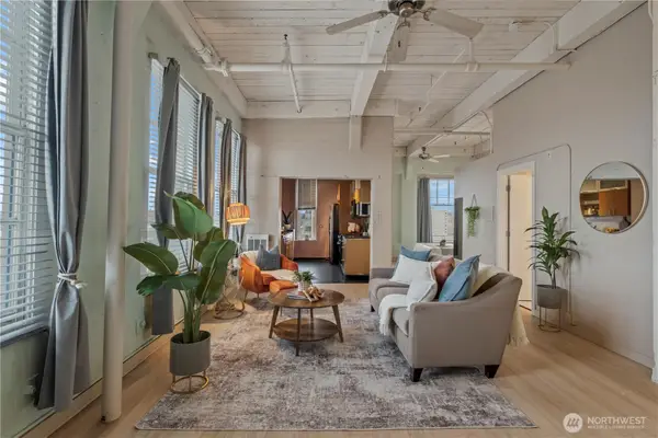 1120 Cliff Avenue #501, Tacoma, WA 98402