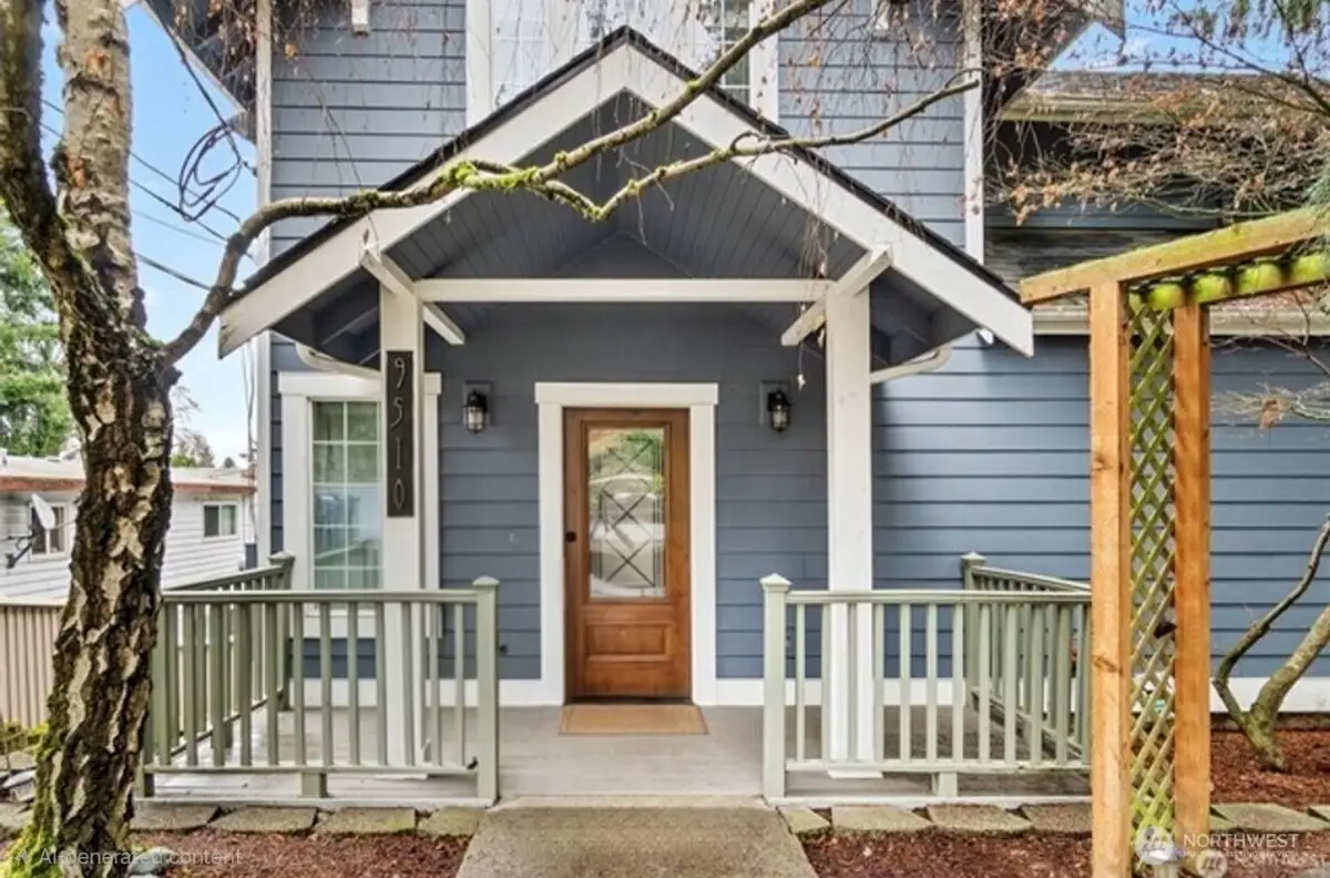 9510 9th Avenue Nw, Seattle, WA 98117 - Image #1