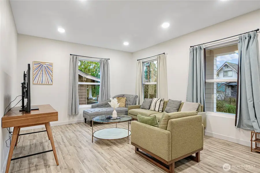 3212 35th Avenue S, Seattle, WA 98144 - #2