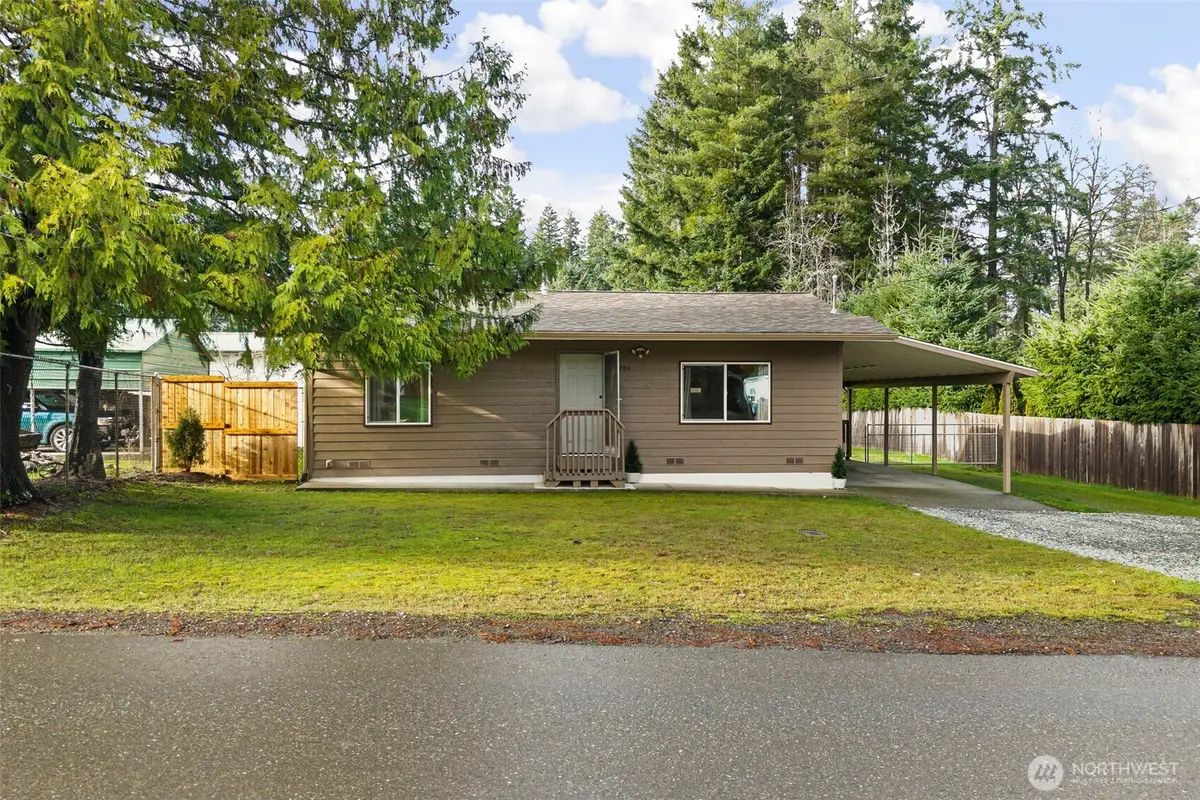 4984 Victory Drive Sw, Port Orchard, WA 98367 - Image #1