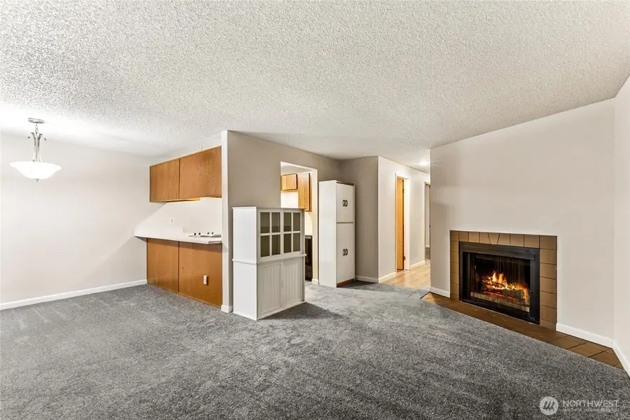 19855 25th Avenue Ne #210, Shoreline, WA 98155 - Image #3