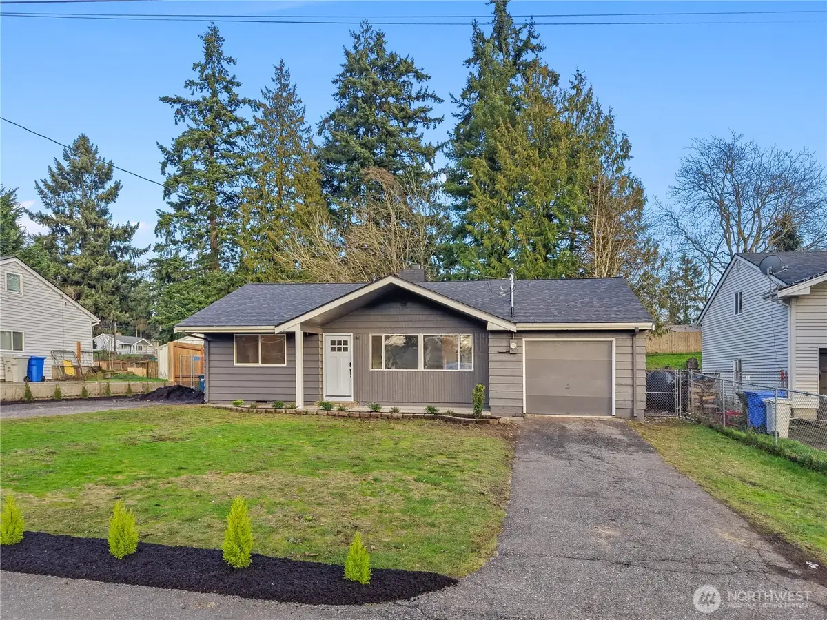 25618 29th Avenue S, Kent, WA 98032 - Image #1