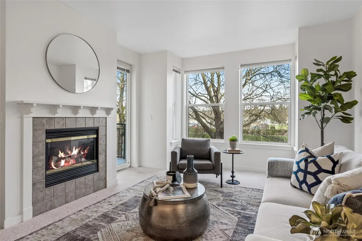55 Williams Avenue S #203, Renton, WA 98057 - Image #1