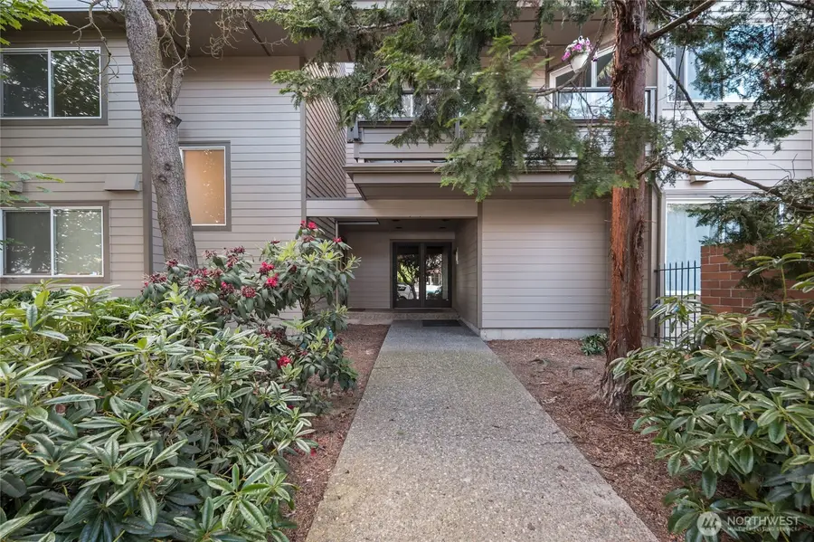 6055 35th Avenue Sw #308, Seattle, WA 98126 - Image #3