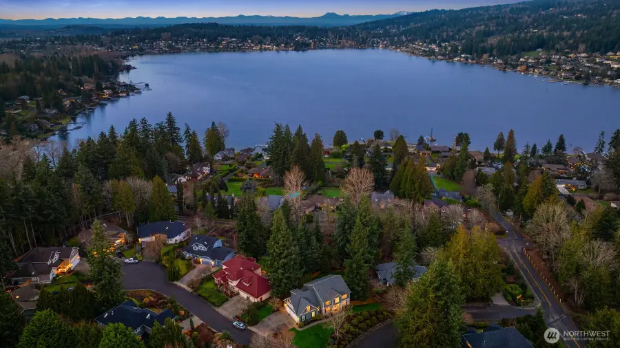 1402 Langara Circle, Bellingham, WA 98229 - Image #2