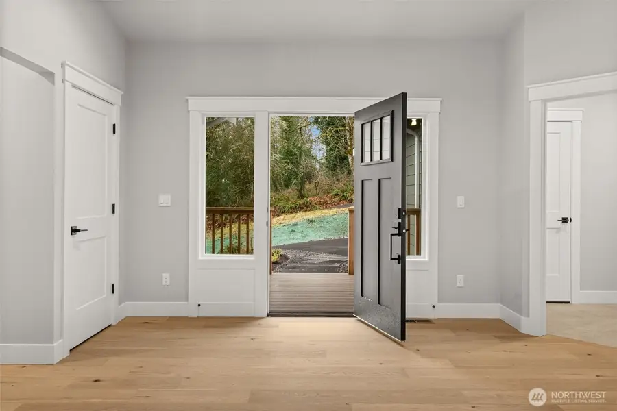 7864 Beach Drive E, Port Orchard, WA 98366 - Image #2