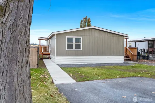 3131 W Wapato Drive #9, Moses Lake, WA 98837
