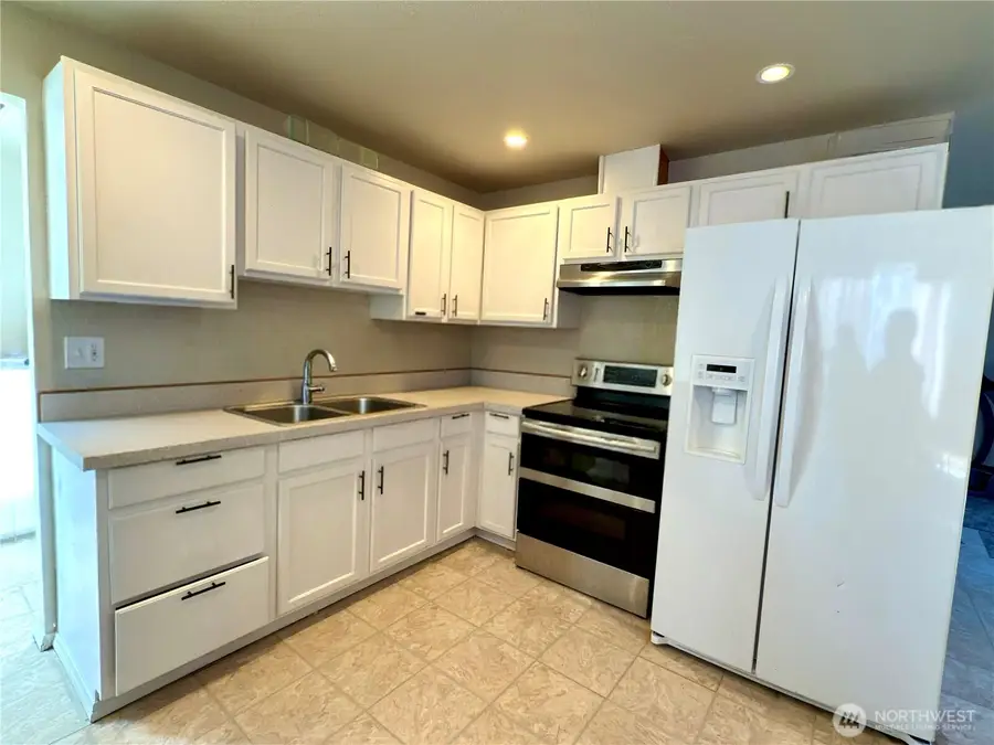 21 E Vashon Place, Shelton, WA 98584 - Image #2