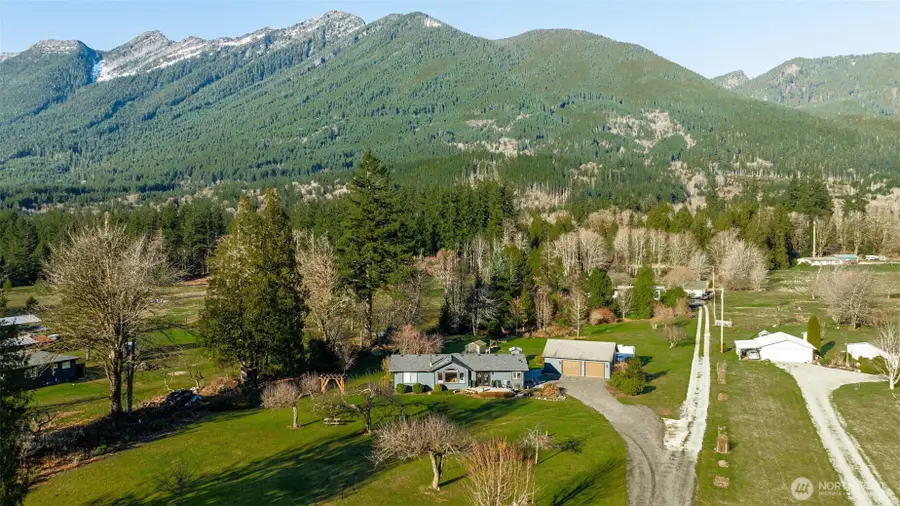 36721 Swede Heaven Road, Arlington, WA 98223 - Image #2