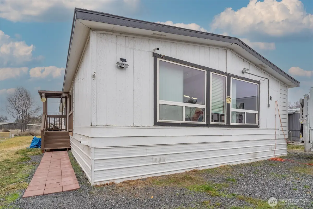 4815 Airway Drive Ne #81, Moses Lake, WA 98837 - Image #1