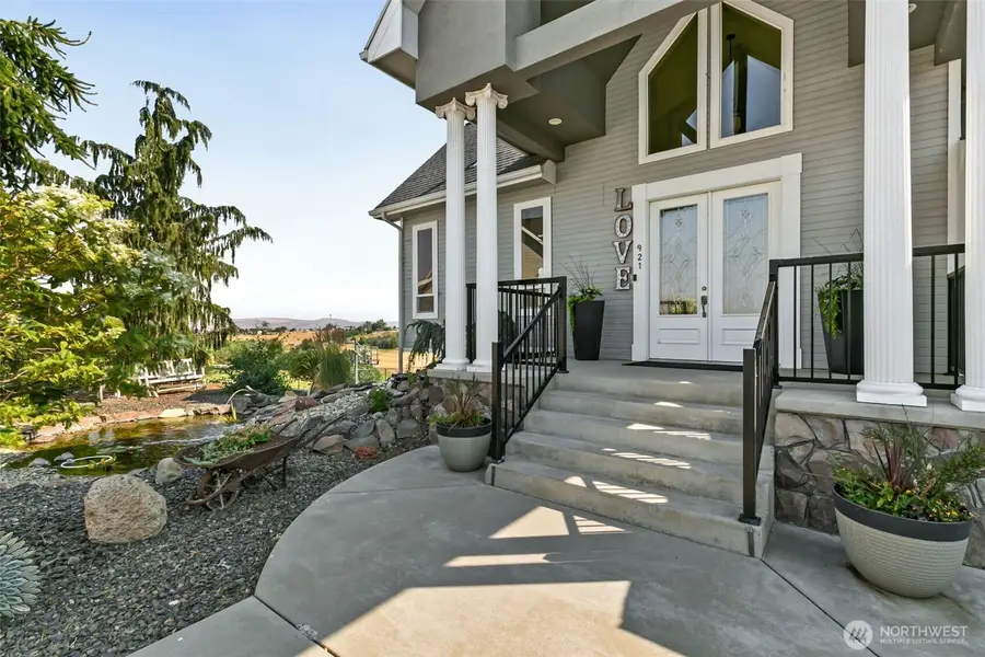 921 Tibbing Road, Selah, WA 98942 - #3