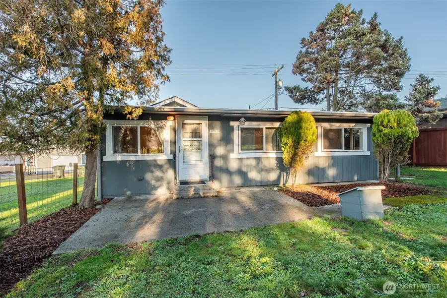 1717 W 6th Street, Port Angeles, WA 98363 - Image #2