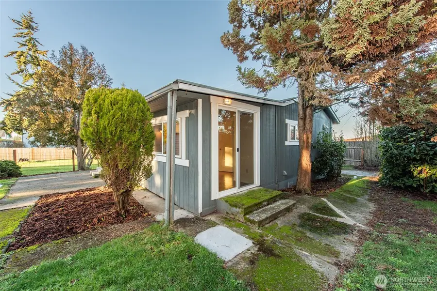 1717 W 6th Street, Port Angeles, WA 98363 - Image #3