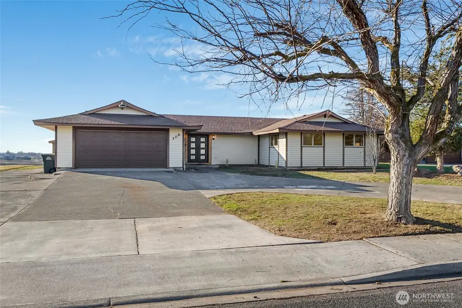 306 N Crestview Drive, Moses Lake, WA 98837 - Image #3